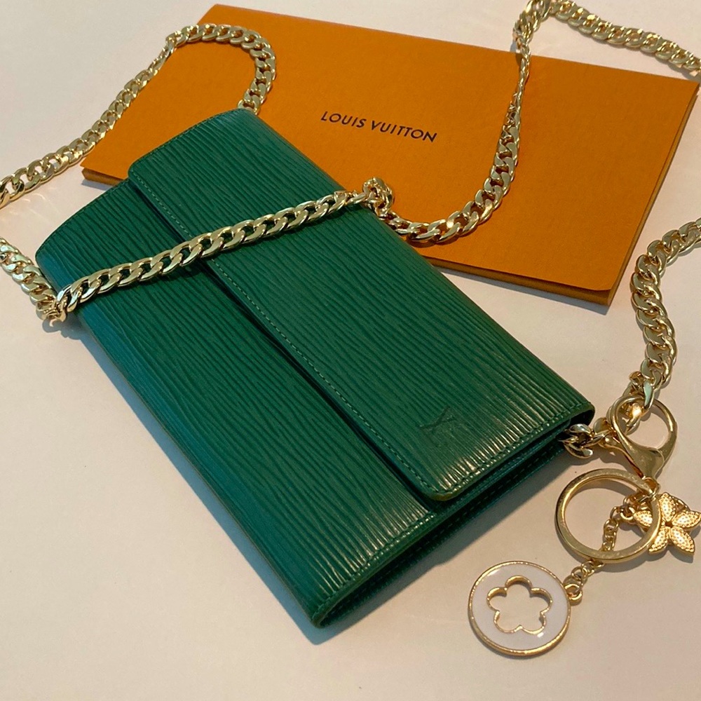 Louis Vuitton Green Epi Wallet